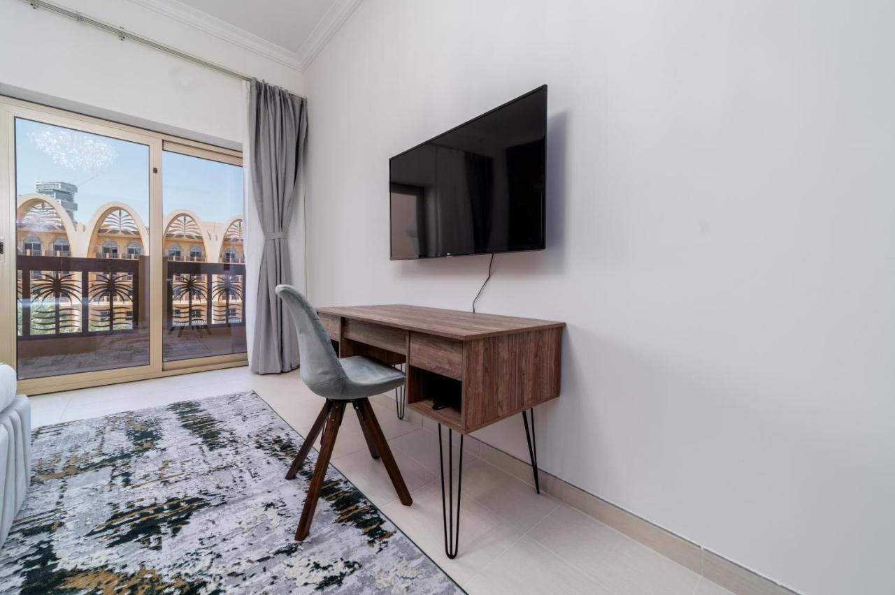 Globalstay At Palm Jumeirah Beachfront Paradise With Pool And Gym Dubái Exterior foto