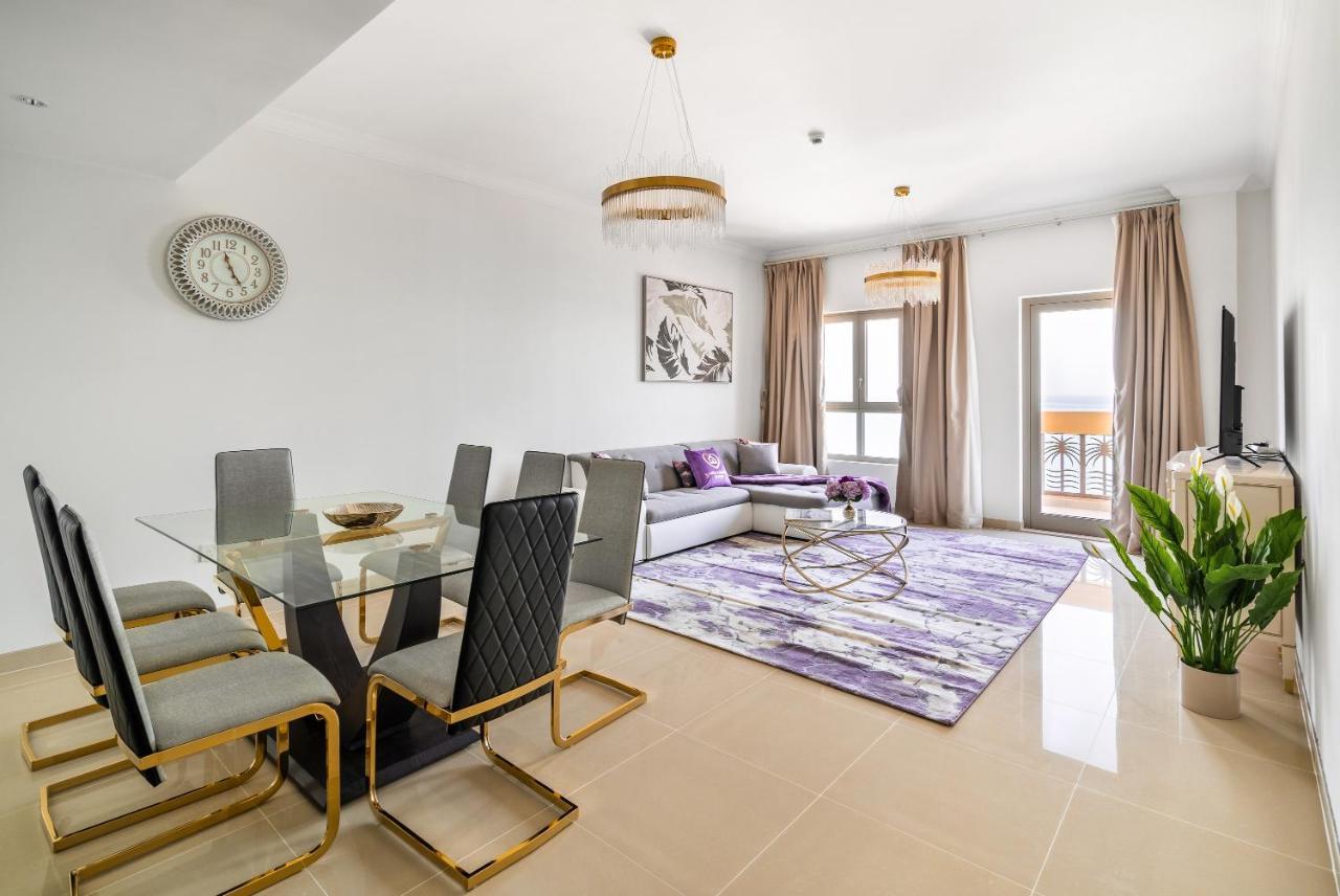Globalstay At Palm Jumeirah Beachfront Paradise With Pool And Gym Dubái Exterior foto